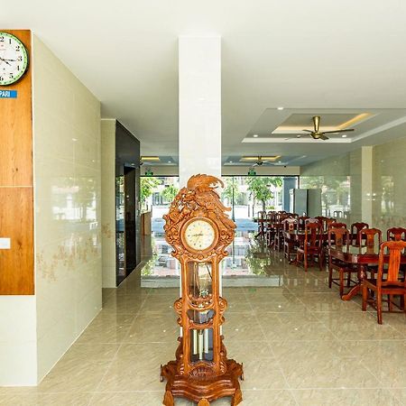 Oyo 325 Mai Hung Hotel Дуонг-Донг Экстерьер фото
