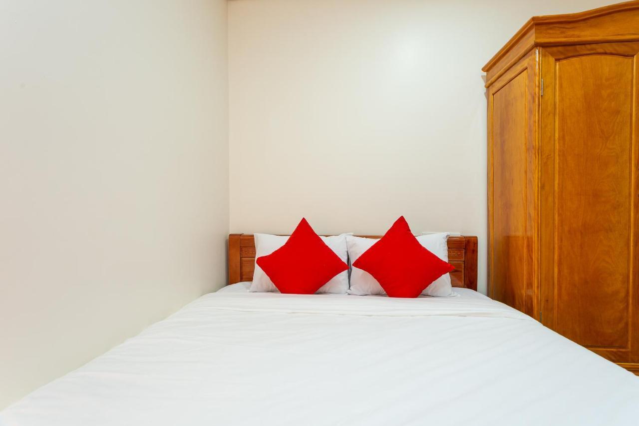 Oyo 325 Mai Hung Hotel Дуонг-Донг Экстерьер фото