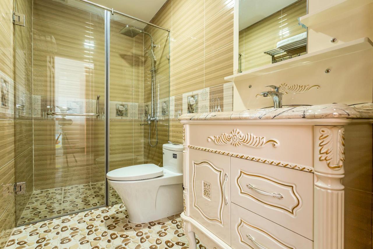 Oyo 325 Mai Hung Hotel Дуонг-Донг Экстерьер фото