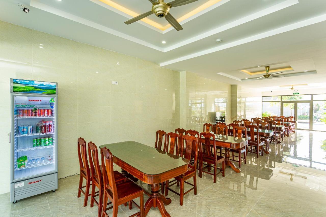 Oyo 325 Mai Hung Hotel Дуонг-Донг Экстерьер фото